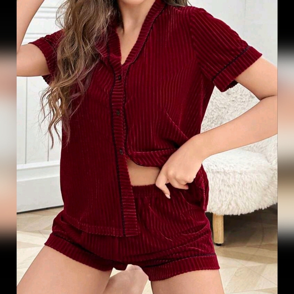 Luxury Fine Stripe Velvet Short Sleeve & Shorts Women Pajama Set